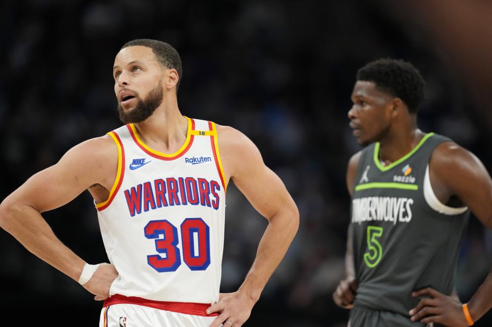 更是因为他 更是因为他