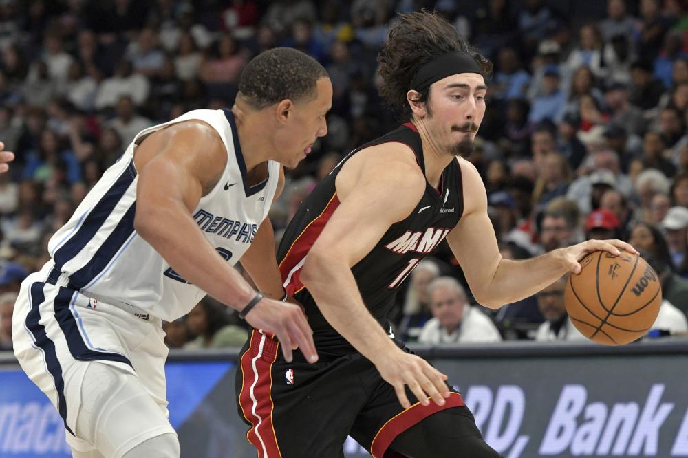 更突显了俱 更突显了俱