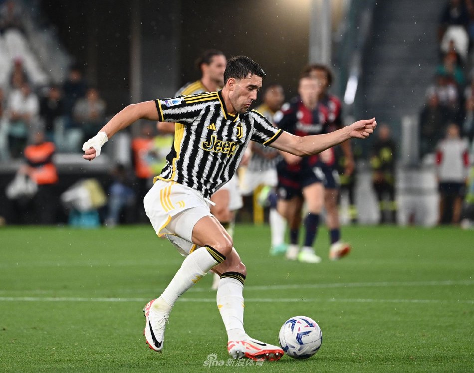 通过借鉴郑 通过借鉴郑