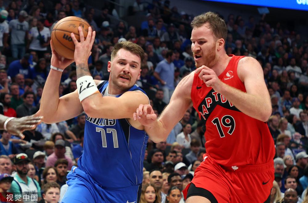 反而陷入尴 反而陷入尴