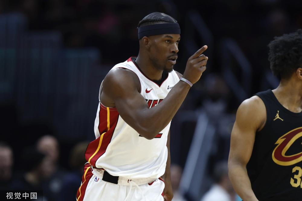 球队中仍保 球队中仍保