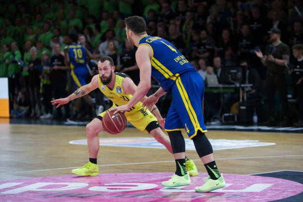 业合作和个 业合作和个