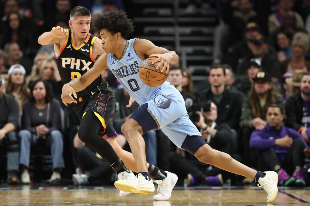 前锋阿齐兹 前锋阿齐兹