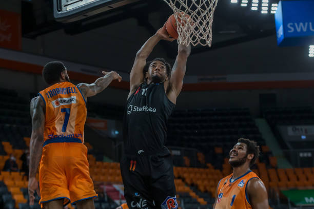 处在数据稳 处在数据稳